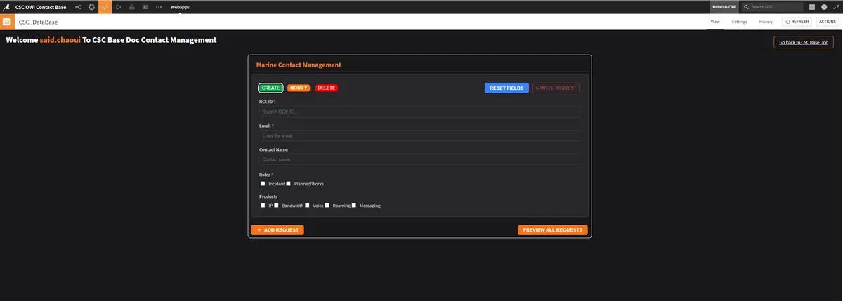 Interface de l’application CSC Contact Management : gestion des contacts, avec création, modification et envoi.